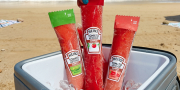 Heinz imagina chups de kétchup, pepinillo y picante 3 Heinz imagina chups de cátsup, pepinillo y picante