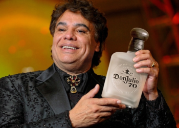 Don Julio prepara una edición especial de Juan Gabriel a 10 años de su muerte