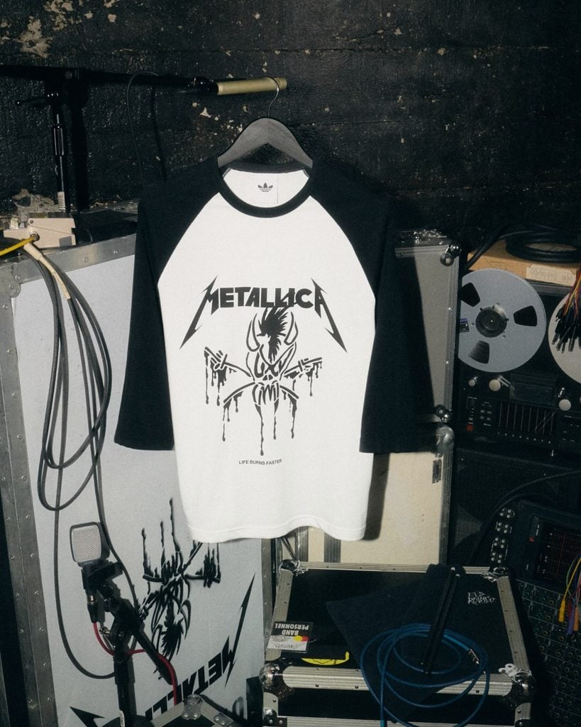 Metallica x adidas lanza una colección especial por su residencia en Las Vegas 5 SaveClip.App 830487392 18498292858106833 1781900920686695334 n