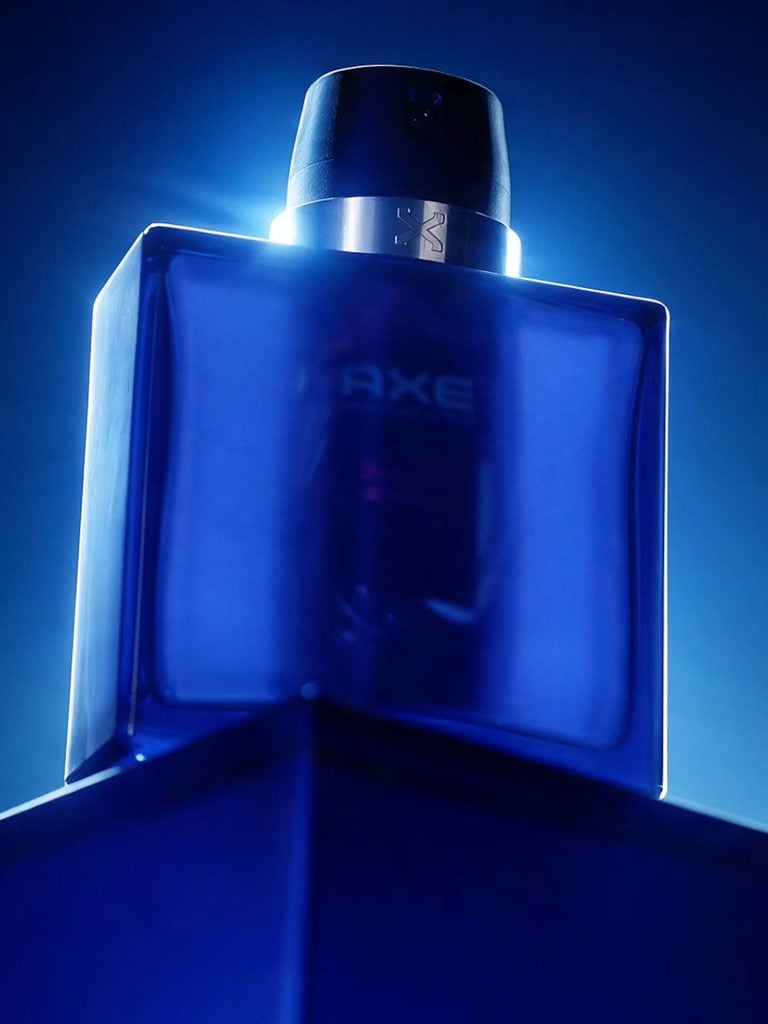 Axe crea un envase que convierte su desodorante en spray en un perfume de aspecto premium 2 SnapInsta.to 791960803 17905605186501974 4314496436817901500 n