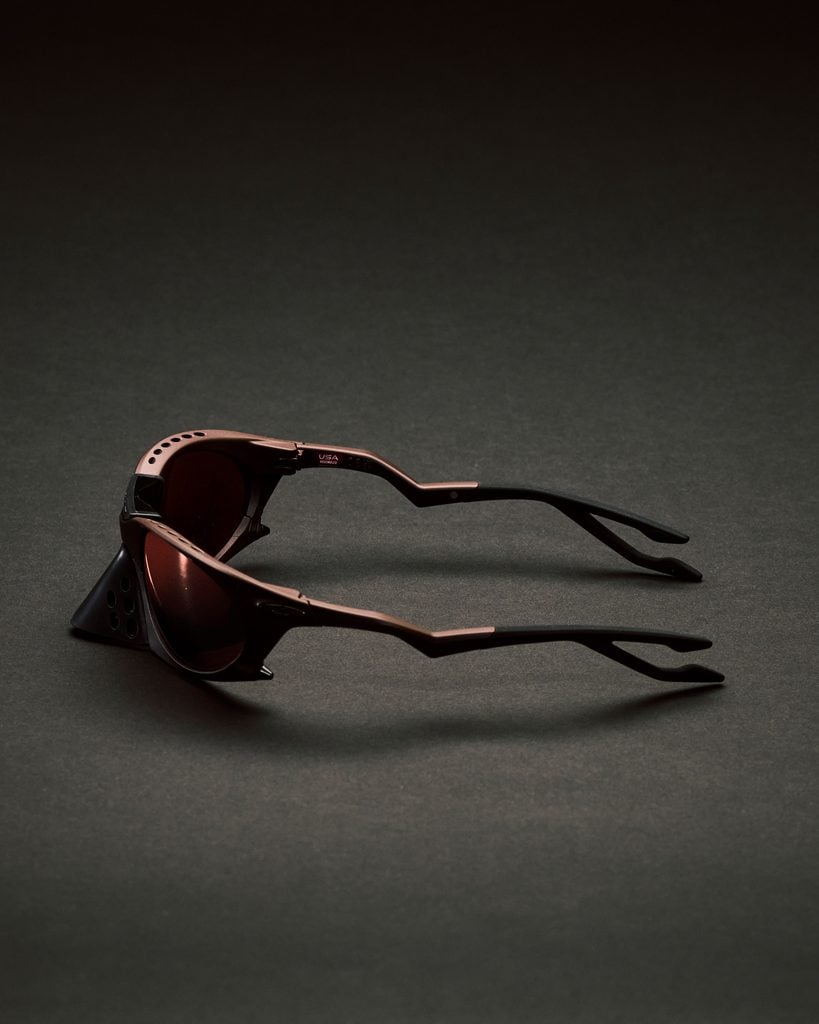 Travis Scott y Cactus Jack presentan una colección de gafas junto a Oakley 4 SnapInsta.to 821366692 18628581292020284 3131737473556652180 n