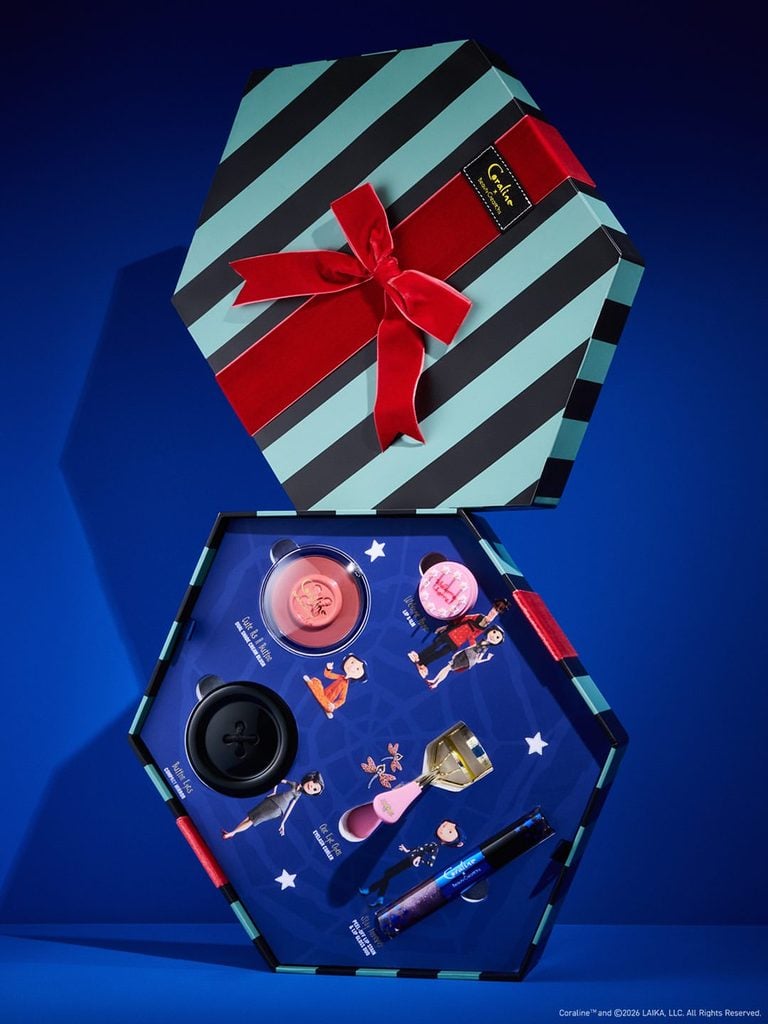 Beauty Creations lanza nueva colección de maquillaje inspirada en Coraline 4 coleccion de coraline