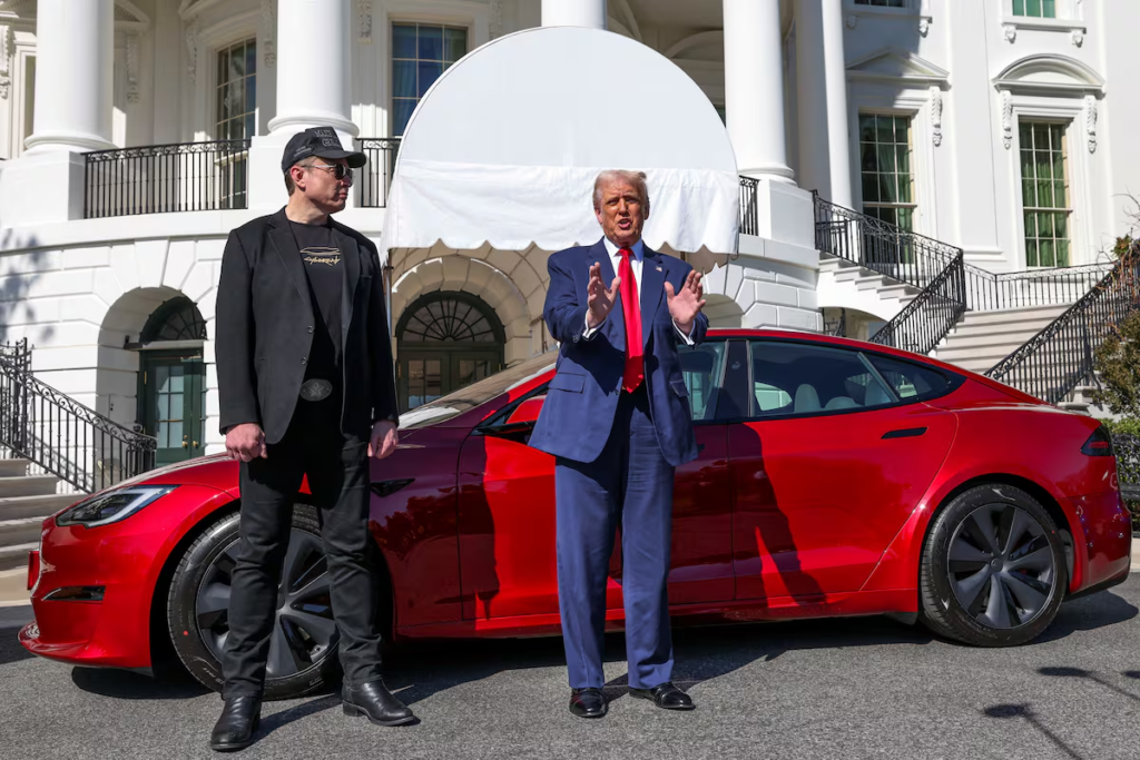Estrenan documental de Elon Musk en Venecia: el retrato sin filtros del polémico magnate 2 Estrenan documental de Elon Musk en Venecia: el retrato sin filtros del polémico magnate.