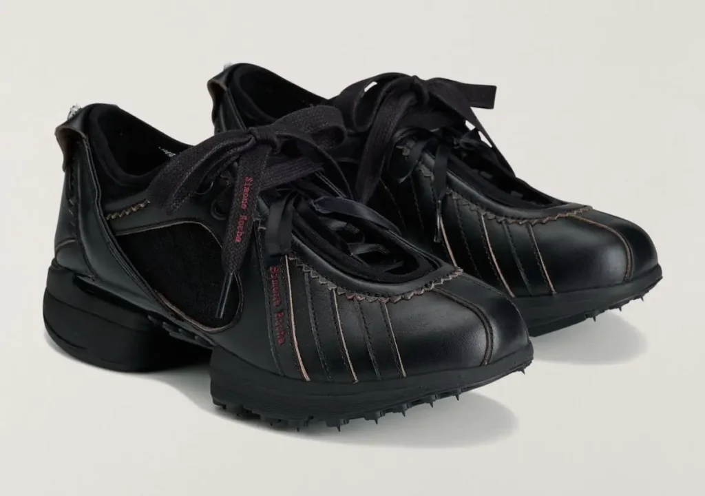 adidas Originals reinventa el sportswear con esta colección de estética romántica 10 simone rocha adidas climacool core black kh7452 4