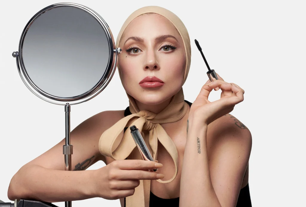 Lady Gaga asume como CEO de Haus Labs, su propia marca de belleza.