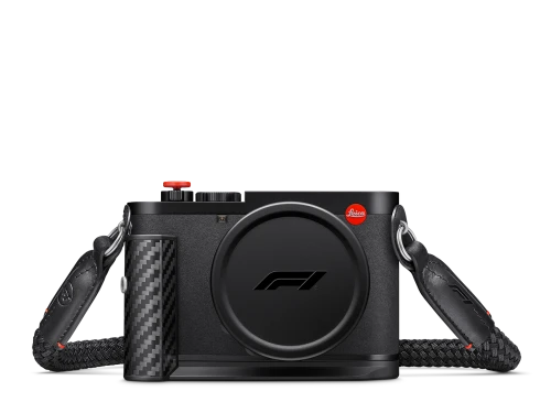 Leica Q3 43 Formula 1® Edition Front with Lens Cap on and Carrying Strap Attached Leica Q3 43 Formula 1® Edition Front with Lens Cap on and Carrying Strap Attached