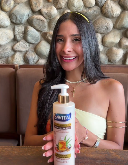 Savital lanza una crema de tratamiento sin enjuague que nutre y protege el cabello 6 Captura de pantalla 2026 10 09 101813 edited 1
