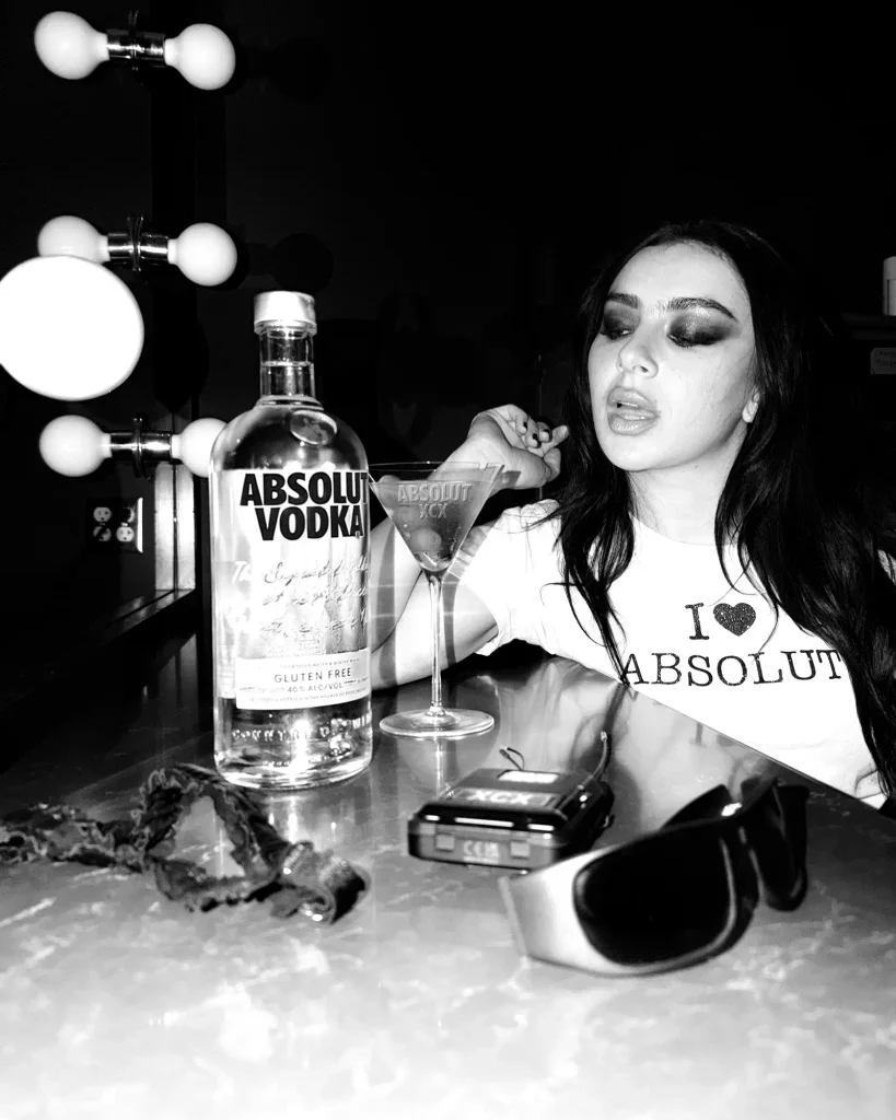 Charli XCX Absolut 07 101926 512b13e0b4ca4e37b3199cd0319d534f