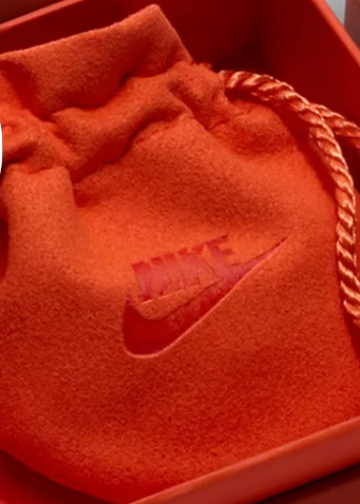 MercadoNegro 41 Nike convierte su logo en joyería ¿Cuánto cuestan las piezas?