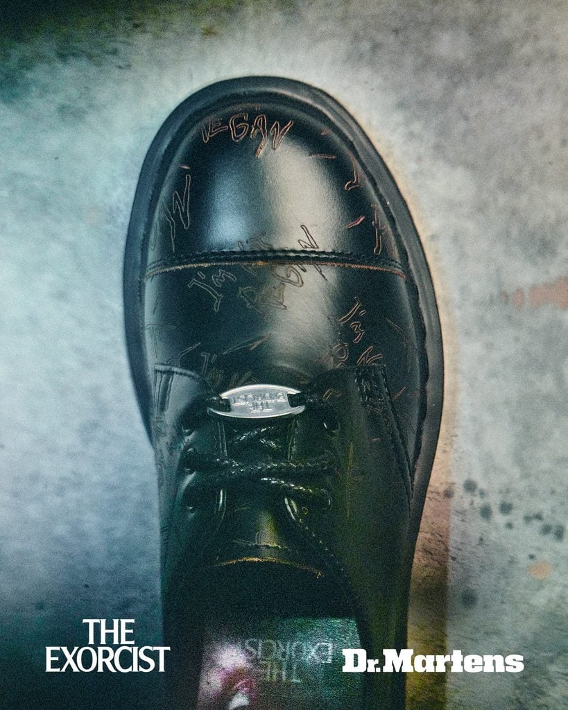 Dr. Martens lanza una colección inspirada en la película “El exorcista” 7 Dr. Martens 3