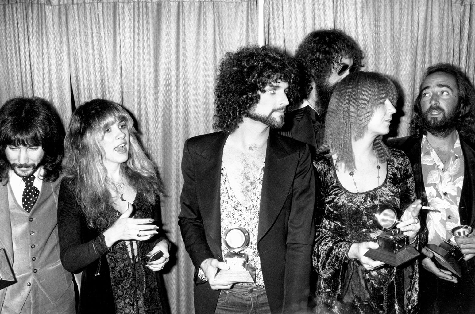 Fleetwood Mac estrenará su primer documental autorizado, a 50 años de Rumours 4 Fleetwood Mac's 'Rumours' Shares This Grammy Distinction With 5 Other Albums