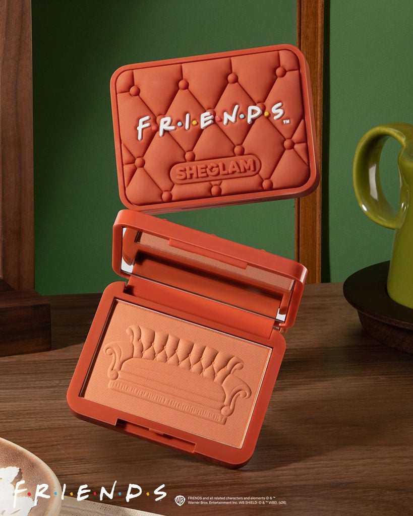 "Friends" llega a Sheglam: esto es lo que incluye su nueva colección de maquillaje 2 Friends llega a Sheglam: esto es lo que incluye su nueva colección de maquillaje.