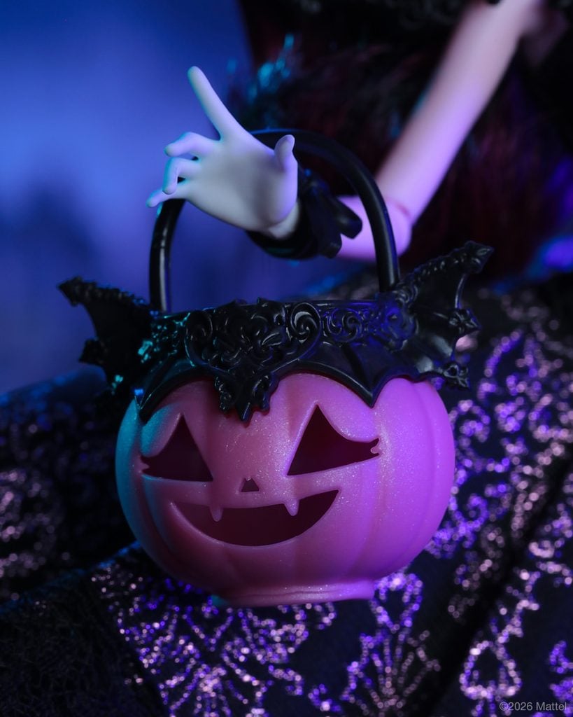 Mattel lanza muñeca Draculaura edición Halloween: así luce la nueva Monster High 2 Mattel lanza muñeca Draculaura edición Halloween: así luce la nueva Monster High.