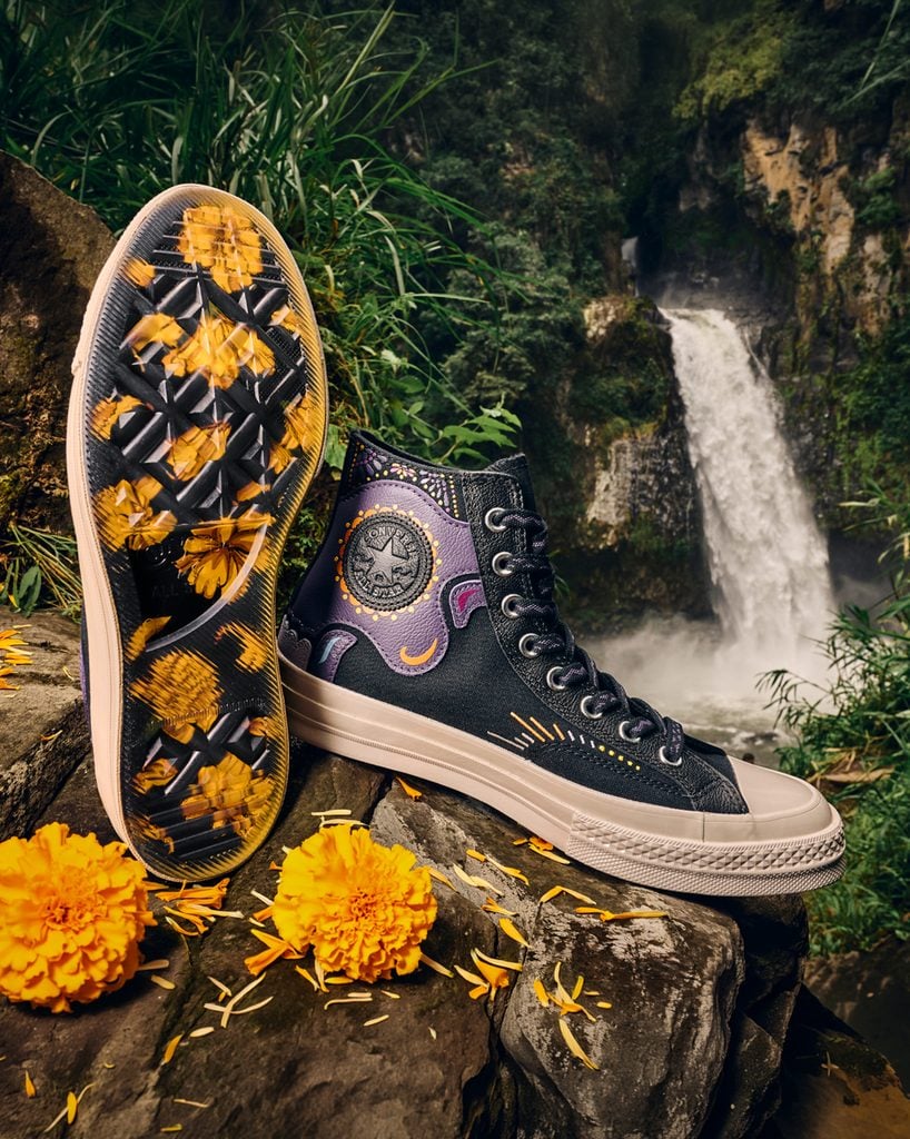 Converse presenta su nueva colección por Día de Muertos: estos son los nuevos modelos 3 Xico pone el camino PJAMA la musica y nuestros recuerdos la historia.Si te registraste comenta