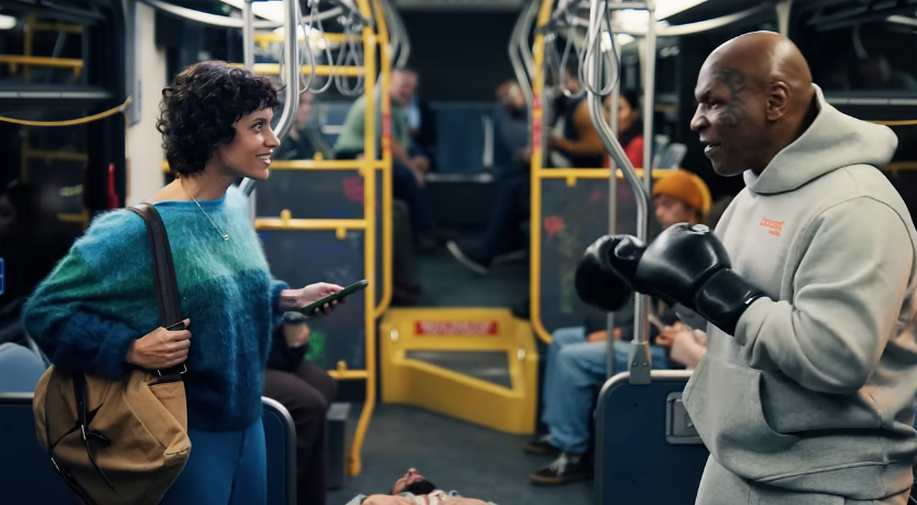 Marca de telefonía convierte la famosa frase de Mike Tyson en el eslogan de su nuevo spot 2 Marca de telefonía convierte la famosa frase de Mike Tyson en el eslogan de su nuevo spot.