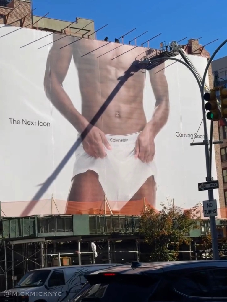 ¿Jude Bellingham para Calvin Klein? El teaser que mantiene en secreto a su próximo ícono 4 image 250 768x1024 1