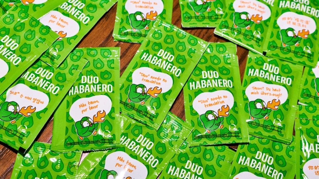 Taco Bell x Duolingo lanza una salsa de Duo por el Global Taco Day 2 image 29