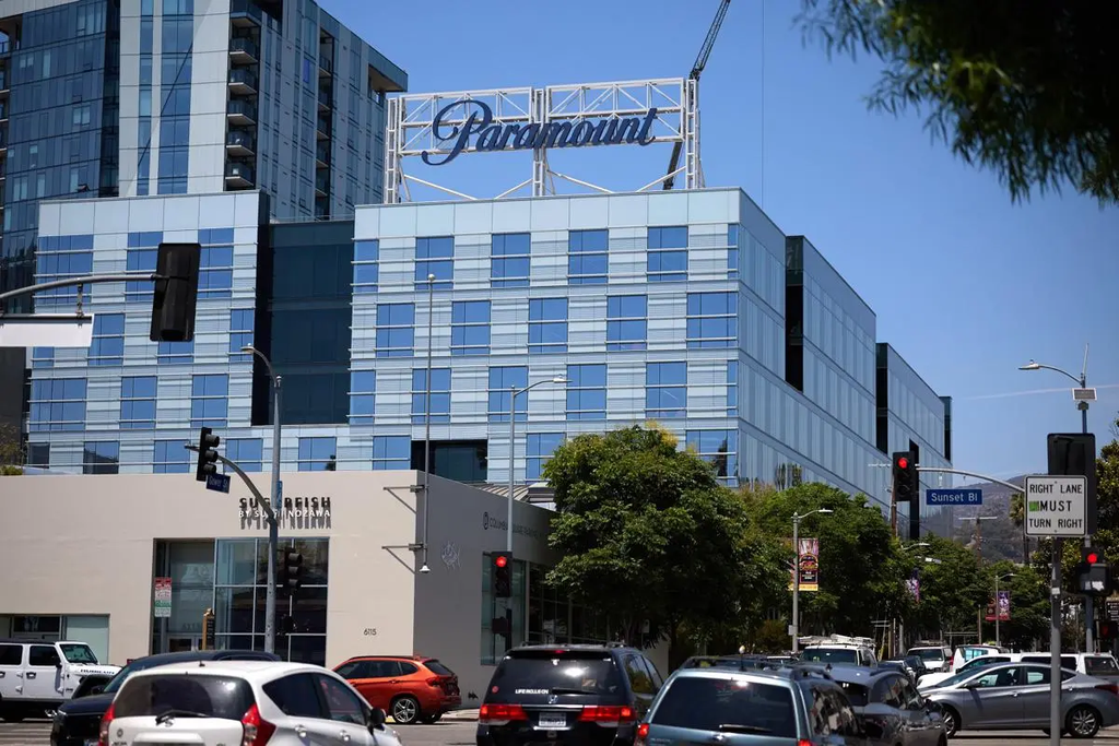 ¡Es oficial! Paramount compra Warner Bros. por más de US$80 millones y crea Skydance 3 Paramount compra Warner Bros. por más de US$80 millones y crea Skydance.